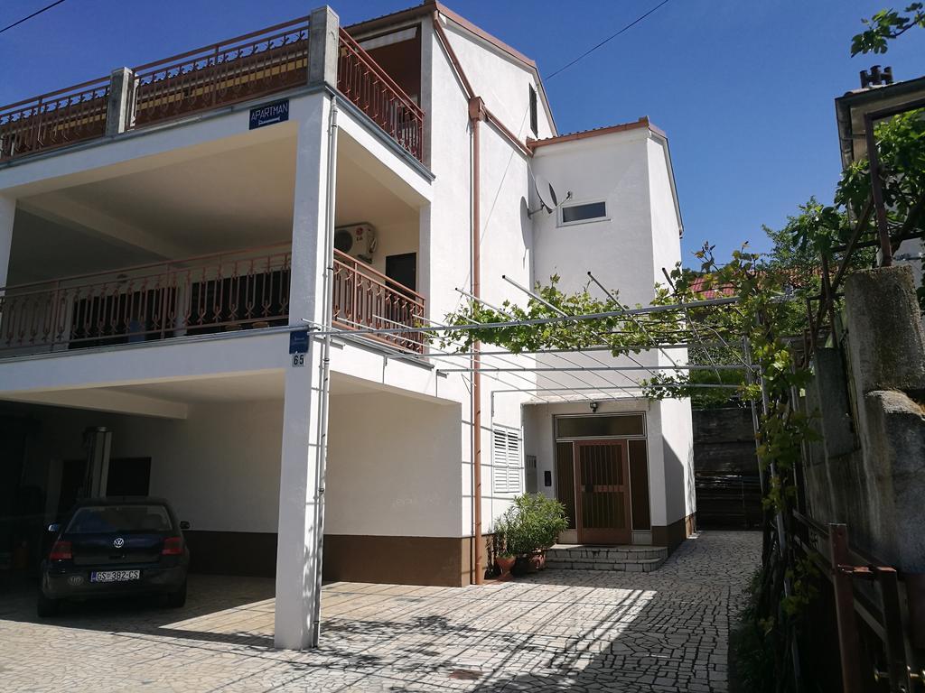 סנג' Apartment Anita מראה חיצוני תמונה