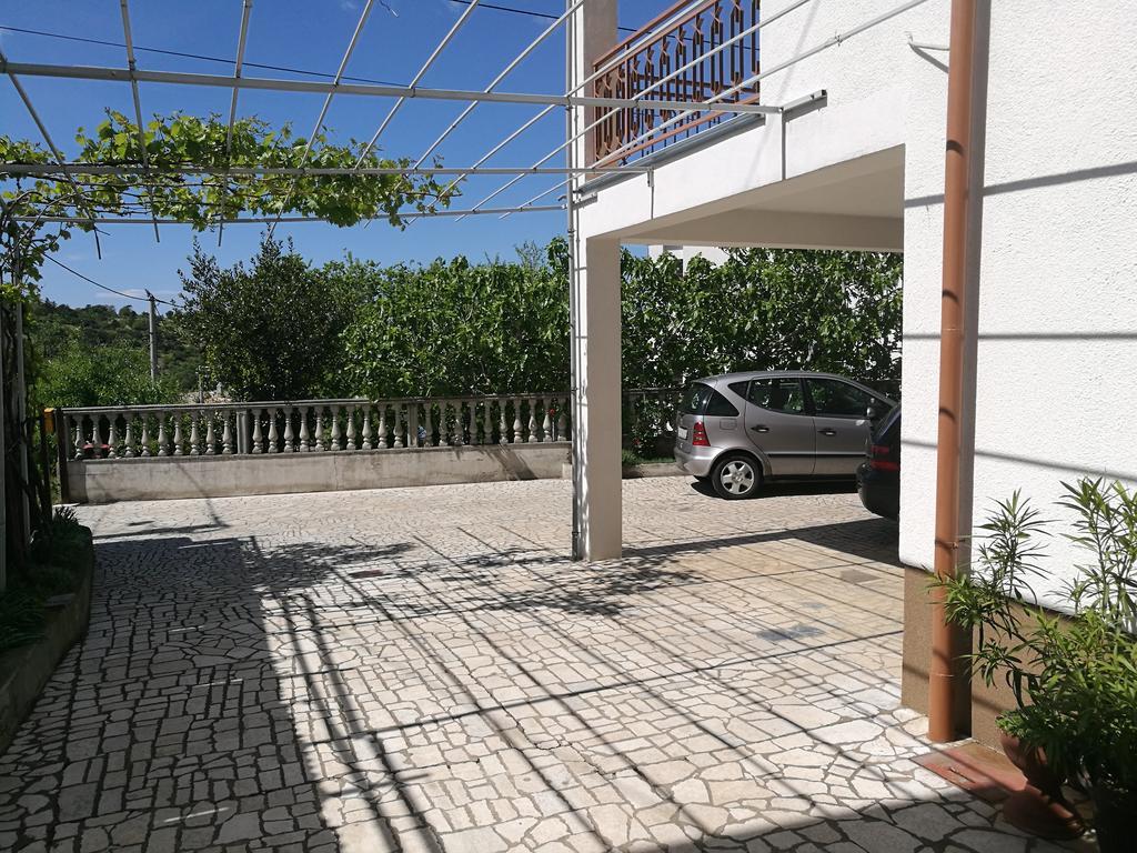 סנג' Apartment Anita מראה חיצוני תמונה